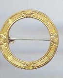 SALE 12 kt Gold Filled Circle Pin Vintage