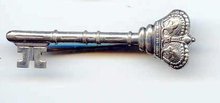 SALE Vintage Sterling crown key Pin