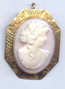 14kt Vintage Cameo Pin