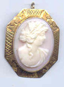 14kt Vintage Cameo Pin