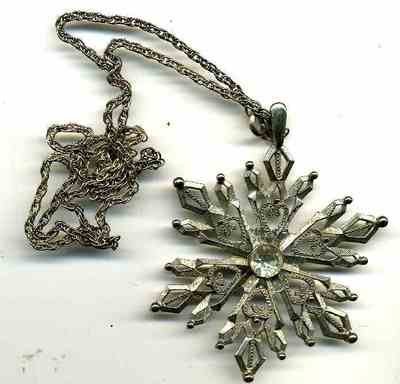 Snowflake Pendant Necklace