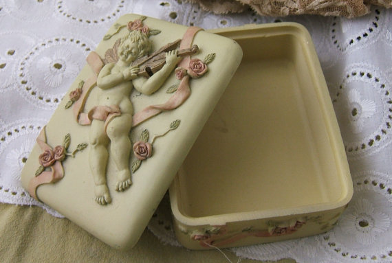 Angel Trinket Box