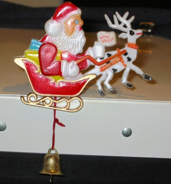Santa Claus Mechanical Bell Pull Pin