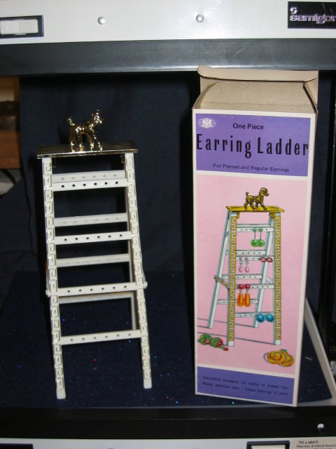 Poodle Earring Ladder Toy in Box