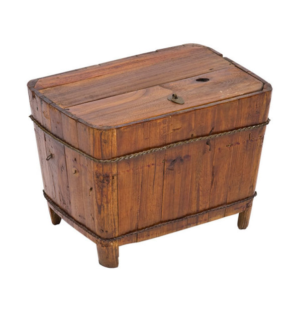 Lidded Farm Bucket Primitive