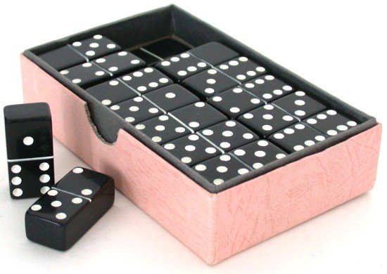 Dominoes Bakelite Train Travel Set