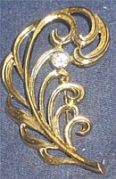Filigree Feather Brooch Pin