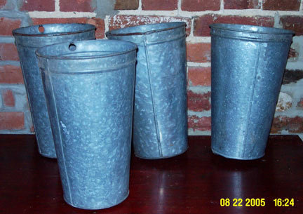 Canada Metal Sap Bucket