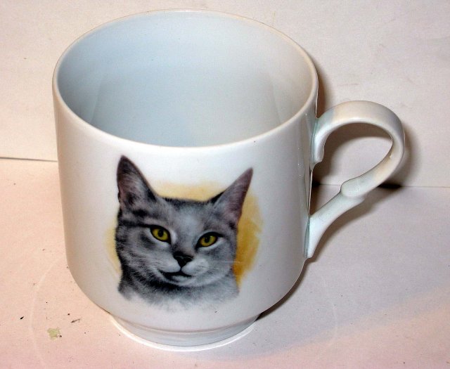old vintage GERMAN CAT MUG cup