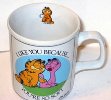 old vintage GARFIELD CAT COFFEE MUG CUP