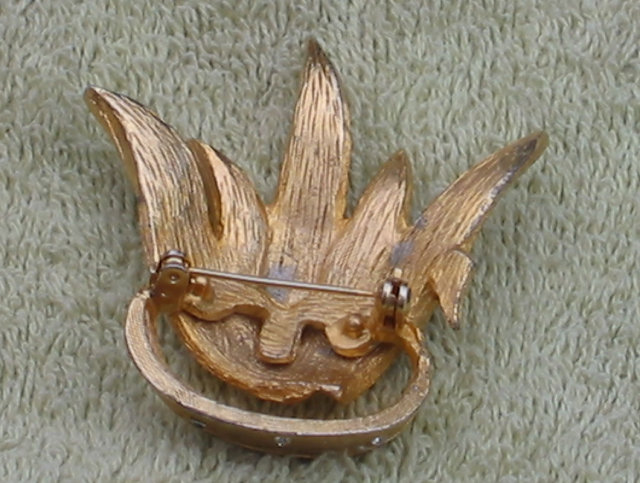 old vintage CROWN BROOCH rhinestone pin