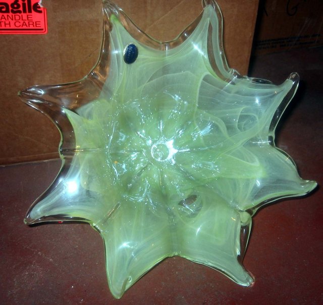 Murano Light Green Glass Art Bowl Flower