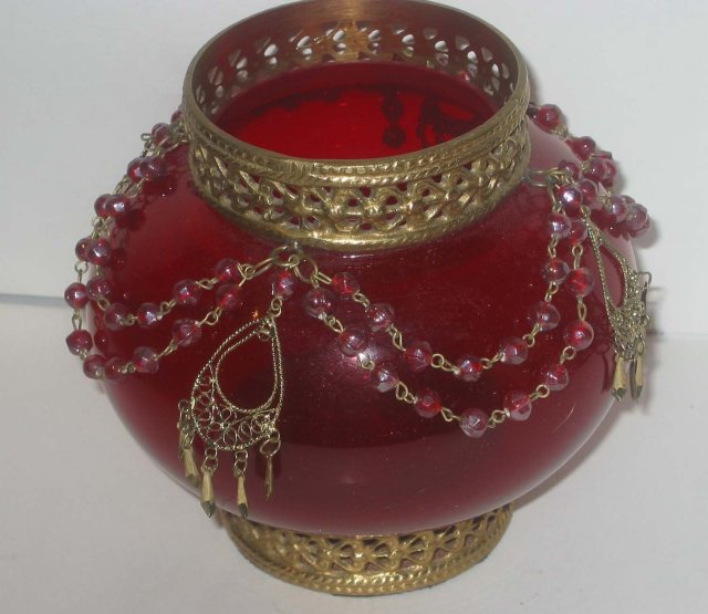old vintage 1950s Red Glass Vase Globe Beads