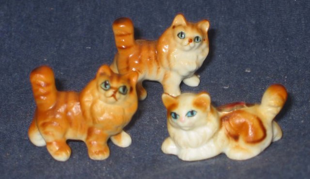 3 old vintage TABBY CAT STATUE FIGURINES
