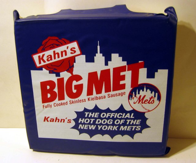old 1980s KAHN'S Hot Dog Seat Cushion * NY METS