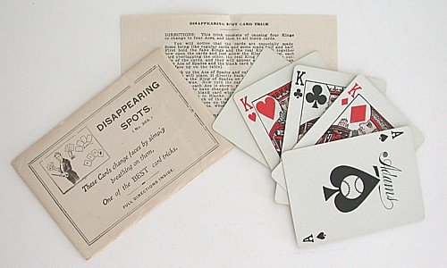 VINTAGE CHANGING SPOTS MAGIC TRICK TOY