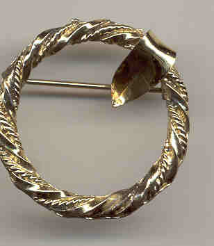 Wreath Pin Brooch