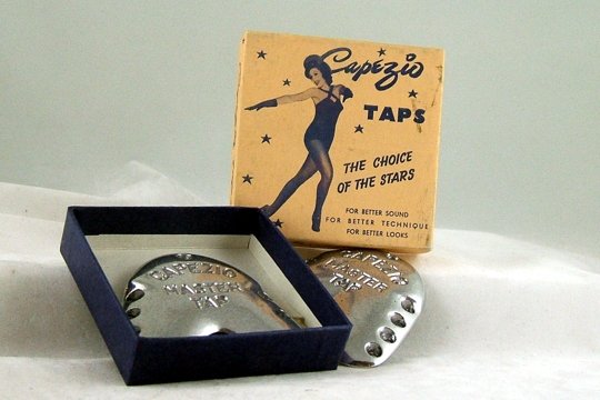 2 VINTAGE CAPEZIO SHOE TAPS original STORE BOX