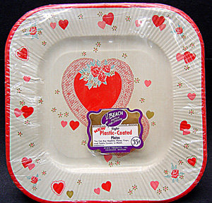 VINTAGE VALENTINES DAY PAPER PLATES