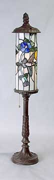 BUTTERFLY BIRD LEAD GLASS SHADE LAMP / NEW