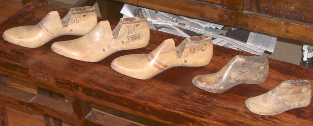 Wood Shoe Rack - 1930s
