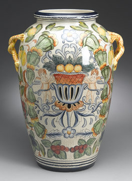 CRACKLE FINISH PORCELAIN POT