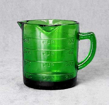 REPRODUCTION NEW GREEN DEPRESSION GLASS MEASURE CUP