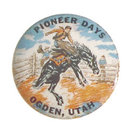 4 VINTAGE 1950S RODEO COWBOY PATCHES AND PINS