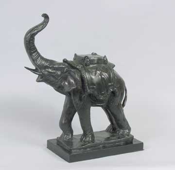 RESIN ELEPHANT STATUE / NEW