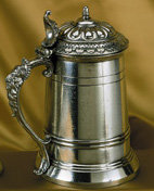 LARGE PEWTER BEER TANKARD