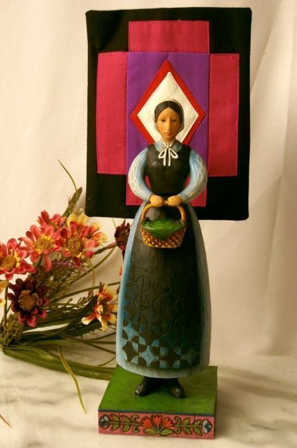 Jim Shore Heartwood Creek Amish Woman