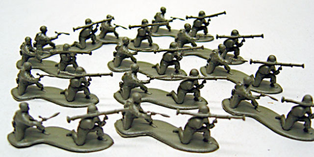 Army Toy FIgurines 1960s