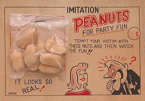 Japan Peanuts Novelty Toy