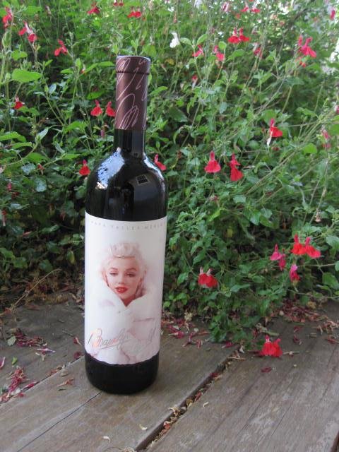 1995 Marilyn Monroe Red Wine Bottle Unopened