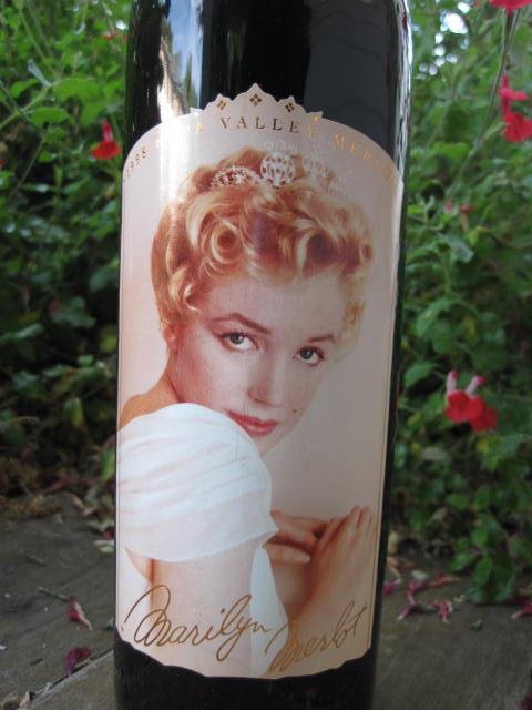 1998 Marilyn Monroe Red Wine Bottle Unopened