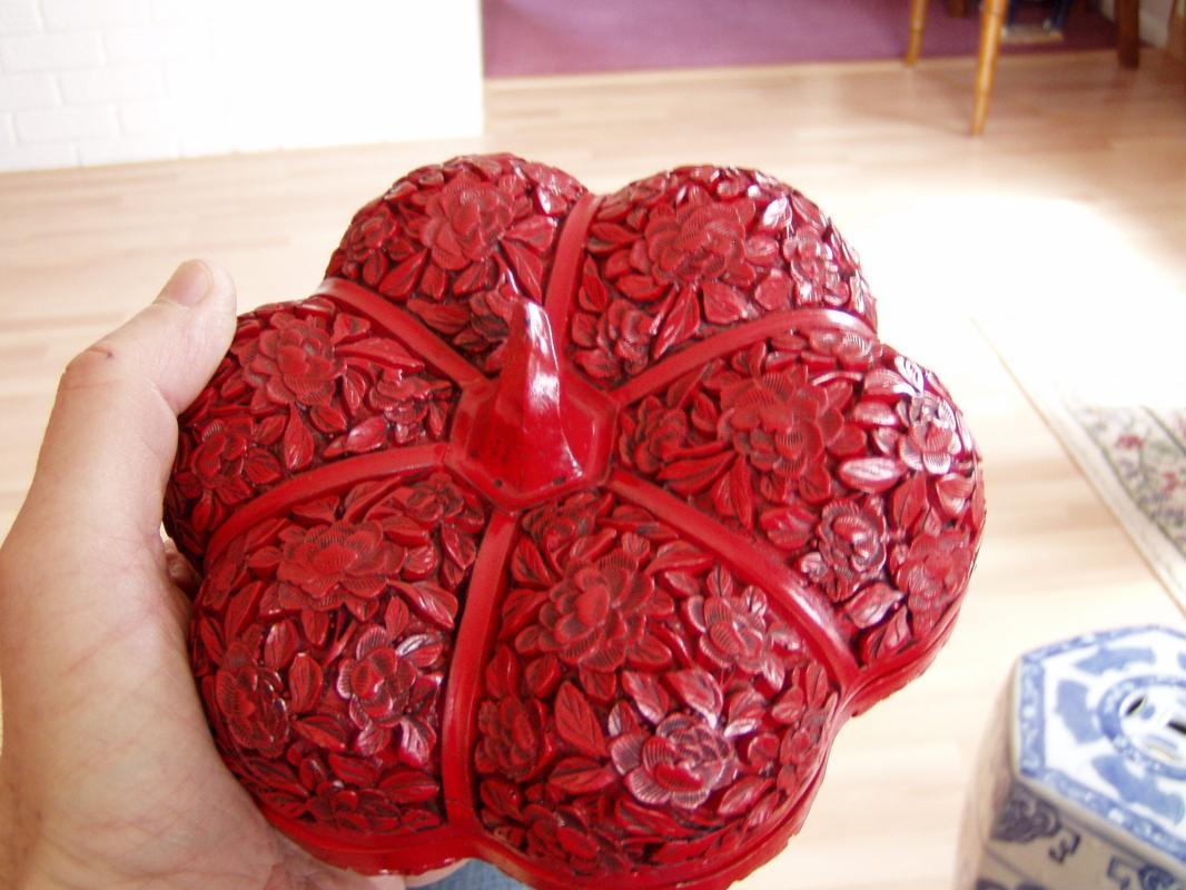 Carved Chinese Lacquer Peony Melon Box
