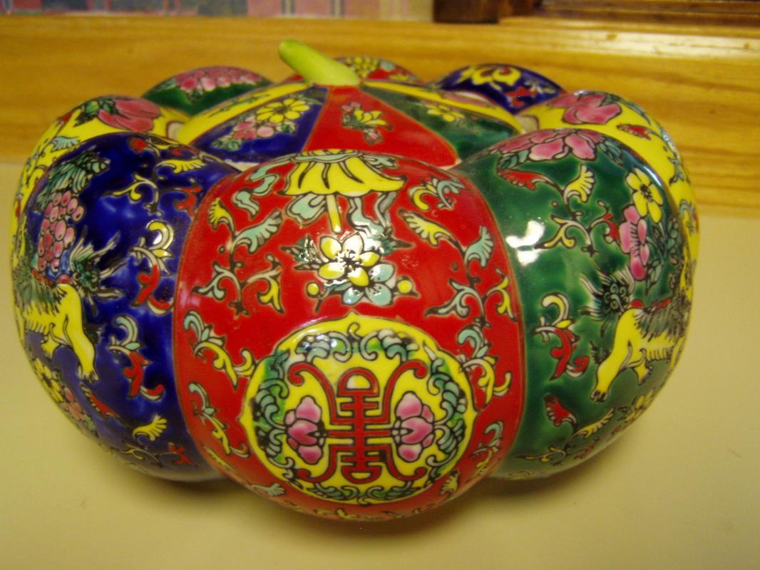 Antique Chinese Pumpkin Famille Rose Tureen