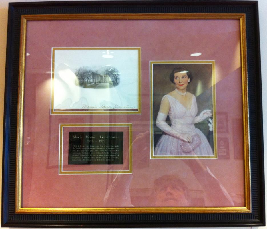 Signature of Mamie Eisenhower