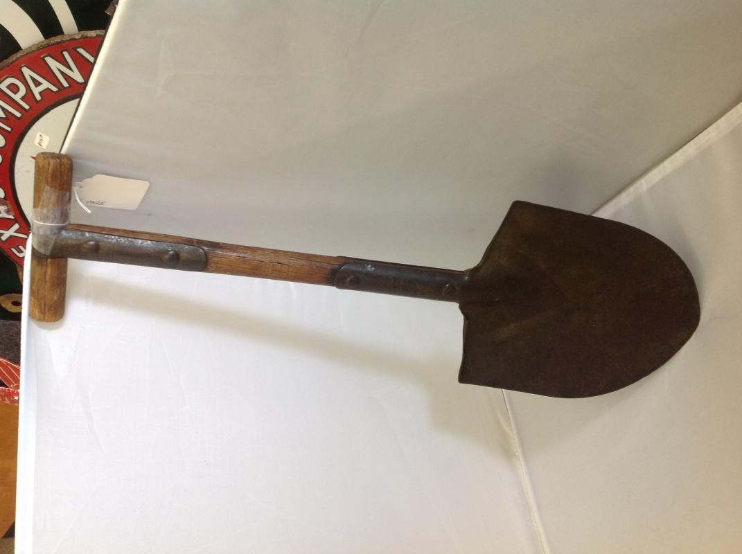 WWI Trench Shovel