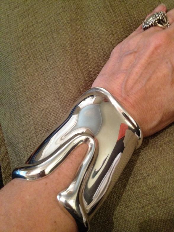 Tiffany & Co. 1975 Elsa Peretti Long Bone Cuff Bracelet Sterling Silver