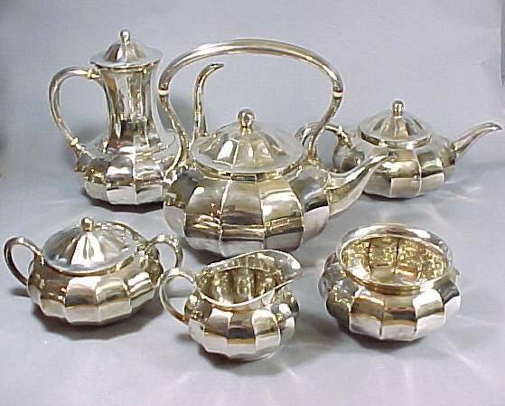 Rare Set of Six (6) Tiffany & Co Art Nouveau 1907 Silver Tea and Coffee Service Set Melon Form