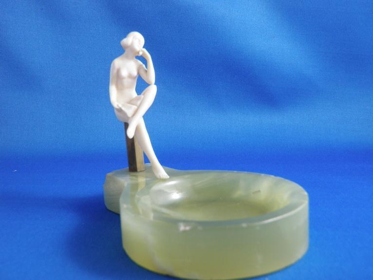 Art Deco Ivory Nude Flapper Lady on Onyx Base Ashtray Vanity Tray