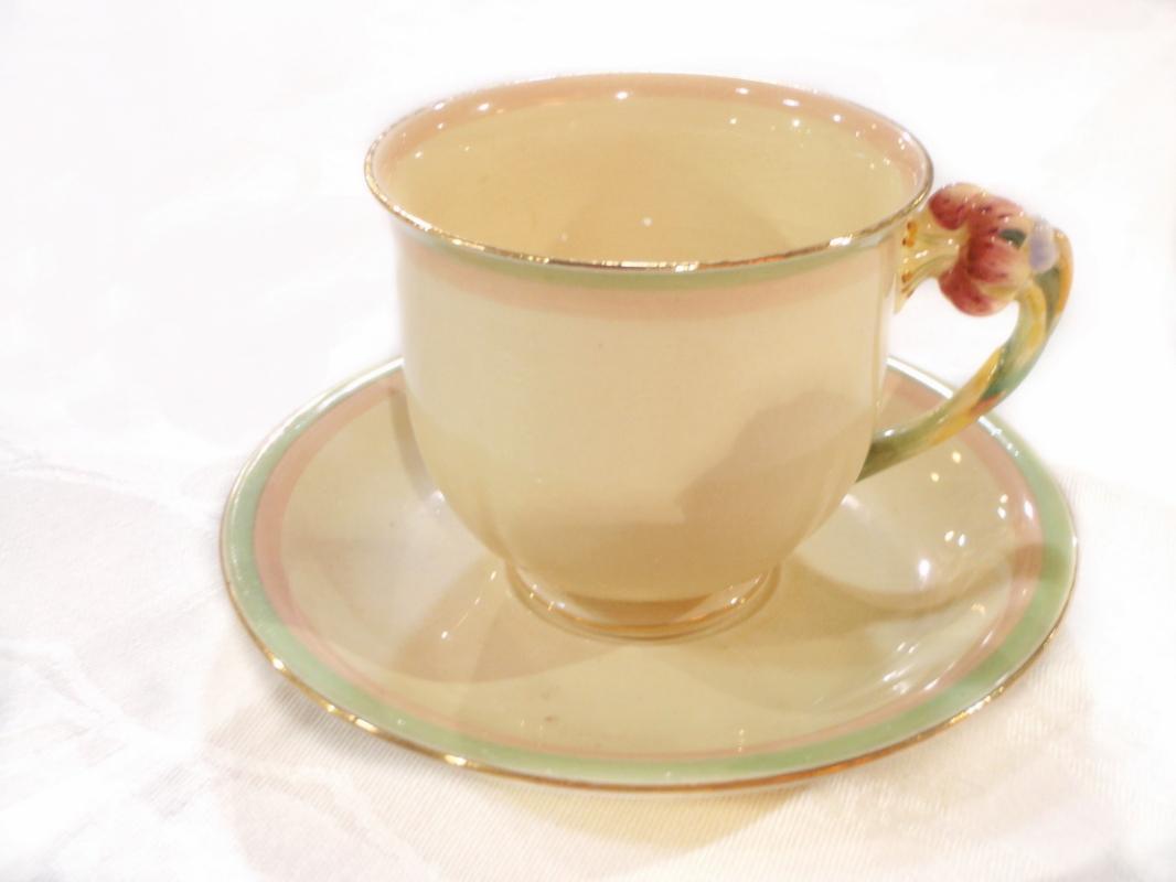 Royal Winton Tiger Lily Flower Handle Luncheon or Tennis Set 3 pc Trio Hand Painted Unique Design