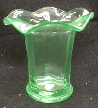 Depression Glass Vase - Old Vintage Green 1930-1940