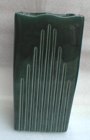 UNGEMACH Pottery Vase - NICE!