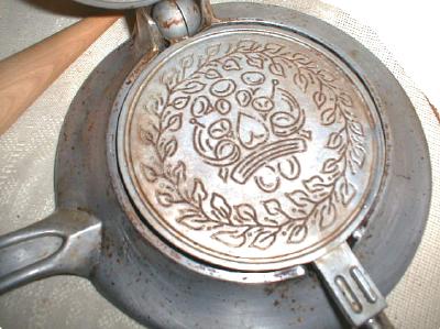 Old KRUMKAKE Iron Nordic Ware Scandinavian w/ Cone