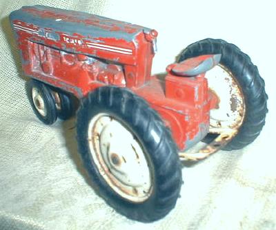 Old Tru-Scale Tractor IH Red International 560 Toy TRACTOR
