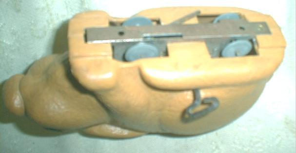 Wind-up Toy RABBIT Hard Plastic - Old 1940 's - WORKS!