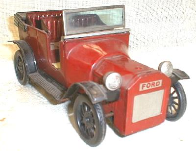 Old 1915 Model T Ford Tin Friction Toy WORKS