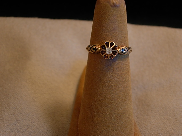Dainty Victorian 18kt yellow gold and rose cut
